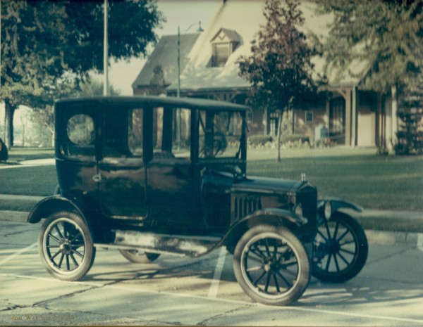 1921 center door.jpg