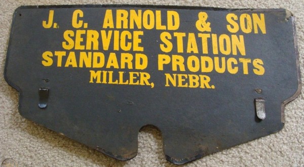 ant-model-ford-rad-cover-advertising_1_3e55d560ba0a76a7409d7ed6154bd074.jpg