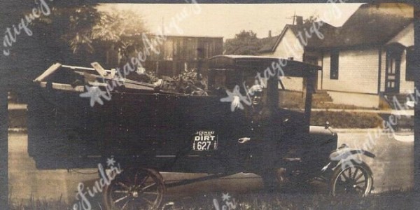 licensed to haul dirt.JPG