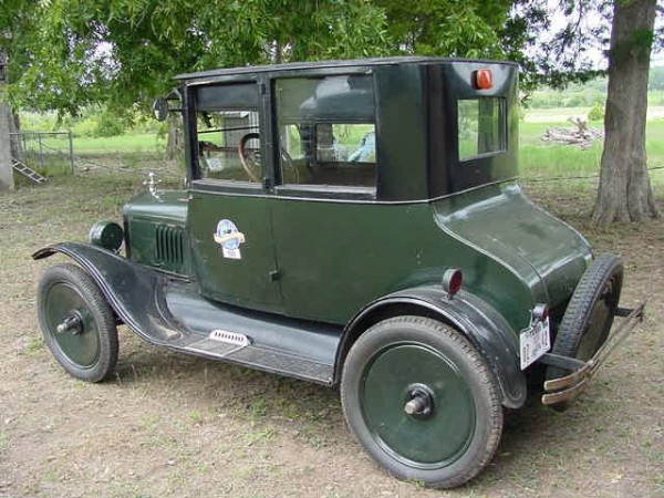 coupe deluxe- willie cordes.jpg