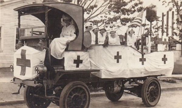 red cross truck.JPG