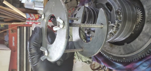 Spring compressor