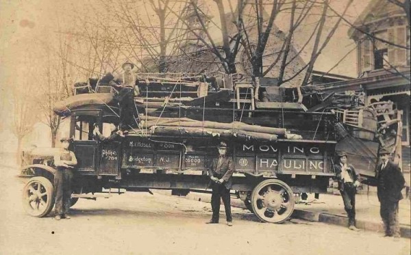 moving and hauling.JPG