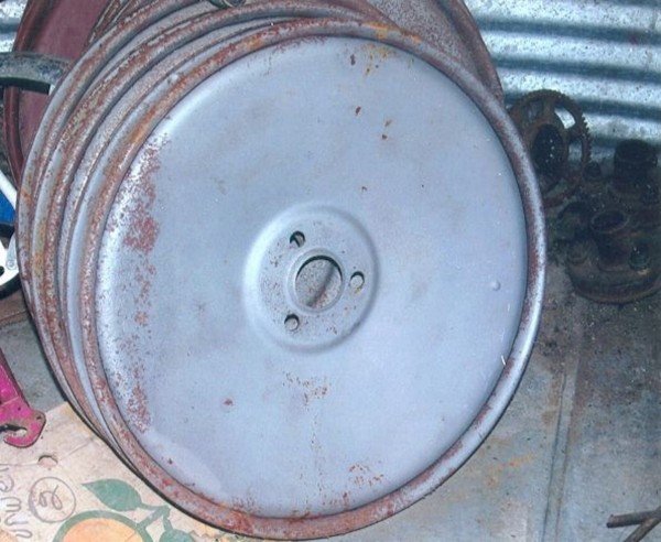 Unrestored set of Disteel.jpg
