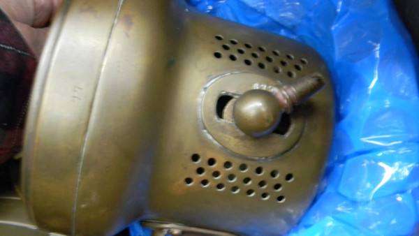 P & H BRASS LAMP 005.JPG