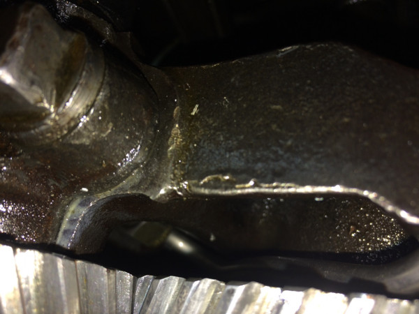 Front  main bearing (not really easy to see