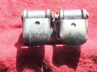 Groove worn into old flapper