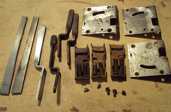 14Latches.jpg