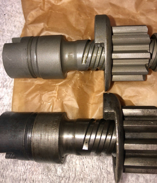 new bendix top, Ford used bottom.jpg