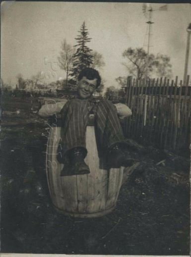 barrel man.JPG