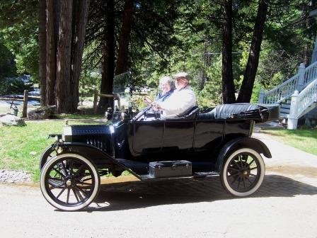 in the Driveway of Tin Lizzy Inn