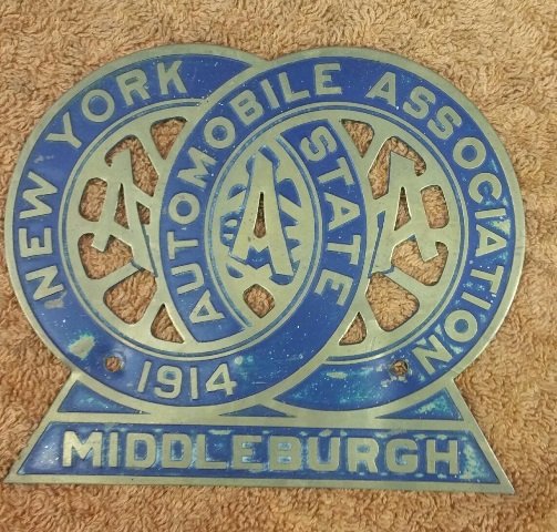 Badge 6.jpg