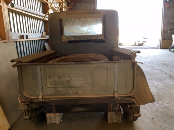 27 Truck rear.jpeg