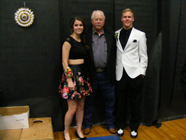 2018 3 16 prom and 233.JPG