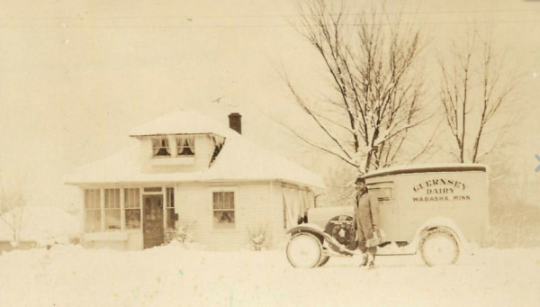 guernsey dairy truck.JPG
