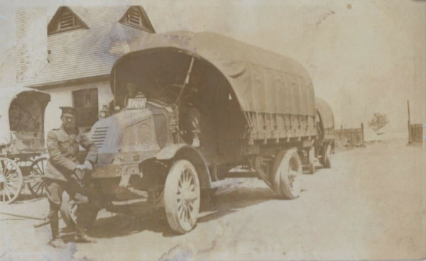 Mack truck army.JPG