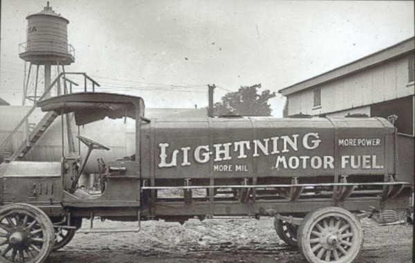 lightnig fuel.JPG