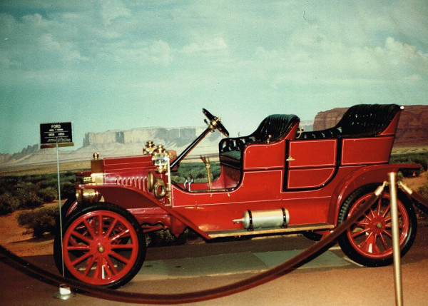 Red09a.jpg