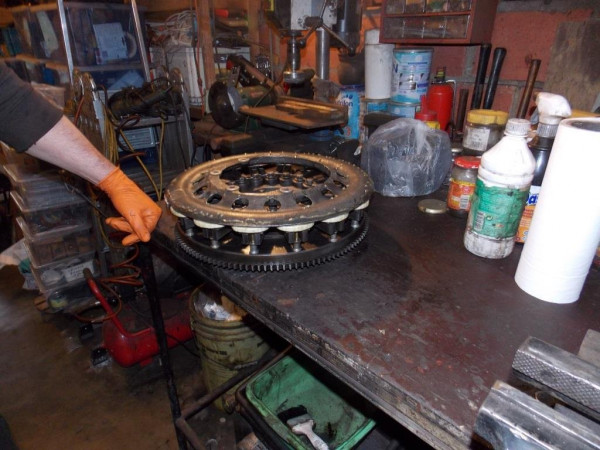 centered coil loop on the flywheel