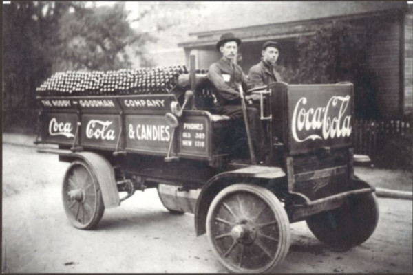 coca cola truck.JPG
