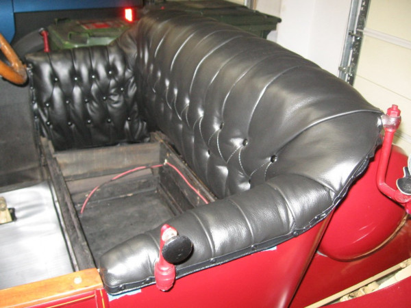 finished_seat_back_03.JPG