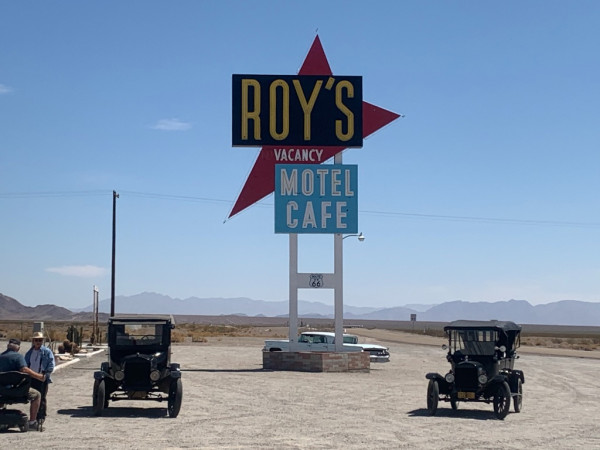 Sign for cafe