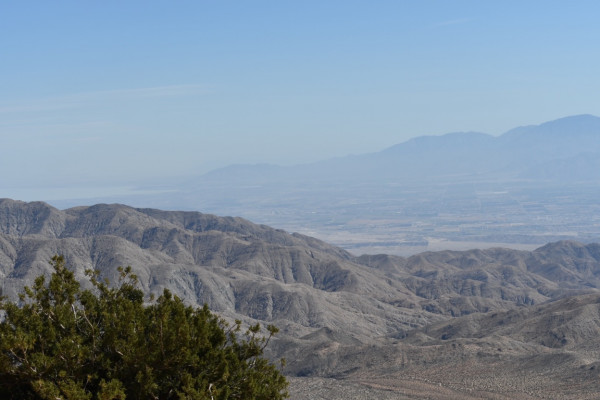 7073554E-B589-4E1A-BF9B-F326B8809CA9.jpeg (241.03 KiB) Viewed 2909 times The Salton Sea is there !!!