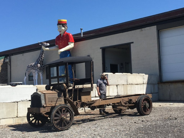 truckk1915-packard-truck-tx.jpg