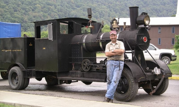 truckroad-loco-mark-phillips.jpg