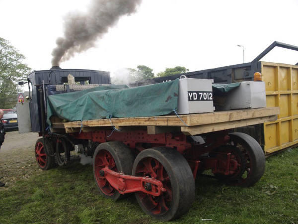 truck3533292558_d4c02ec9f7_b.jpg