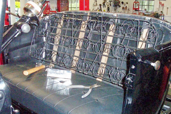 Back rest sping install.jpg
