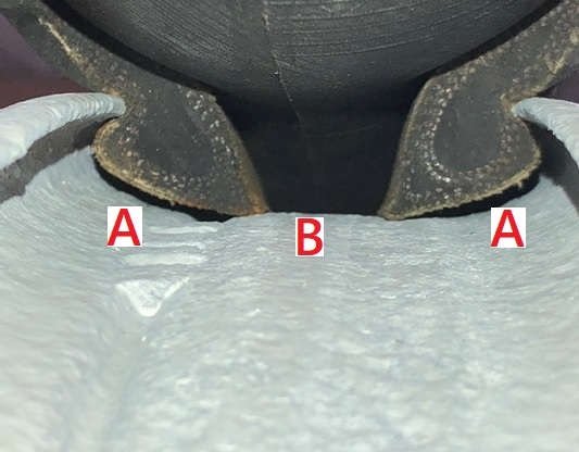 Universal T Driver Tire on clincher rim.jpg