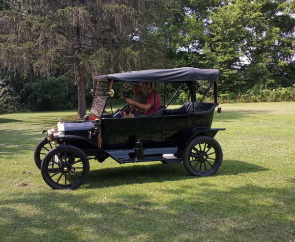 Driving back into the yard after our country tour