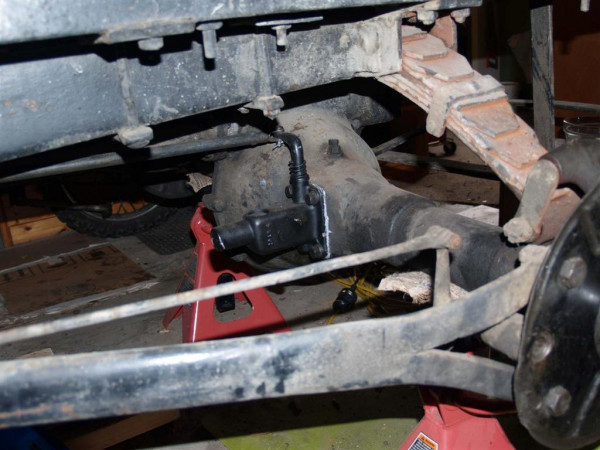 Rear Axle Views Oct 08 (2) (Large).JPG