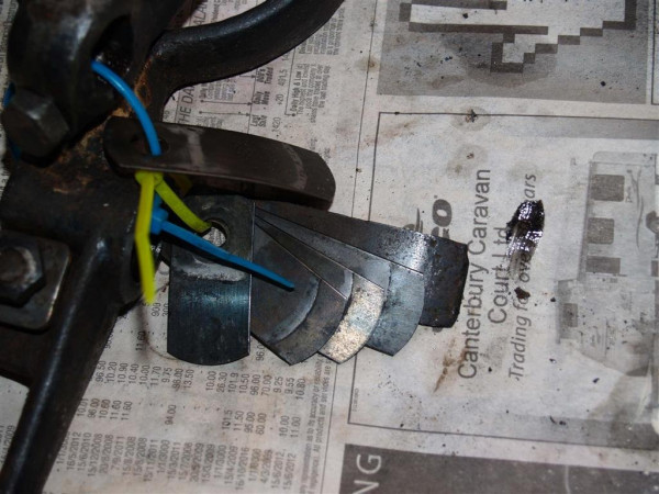 Ruckstell shifter yoke springs (Large).JPG